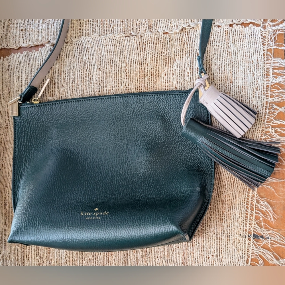Kate Spade • Crossbody Bag w/ Tassels in Green